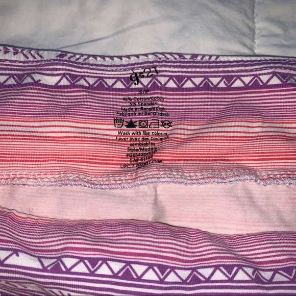 Cute Pencil Skirt - Picture 3 of 3